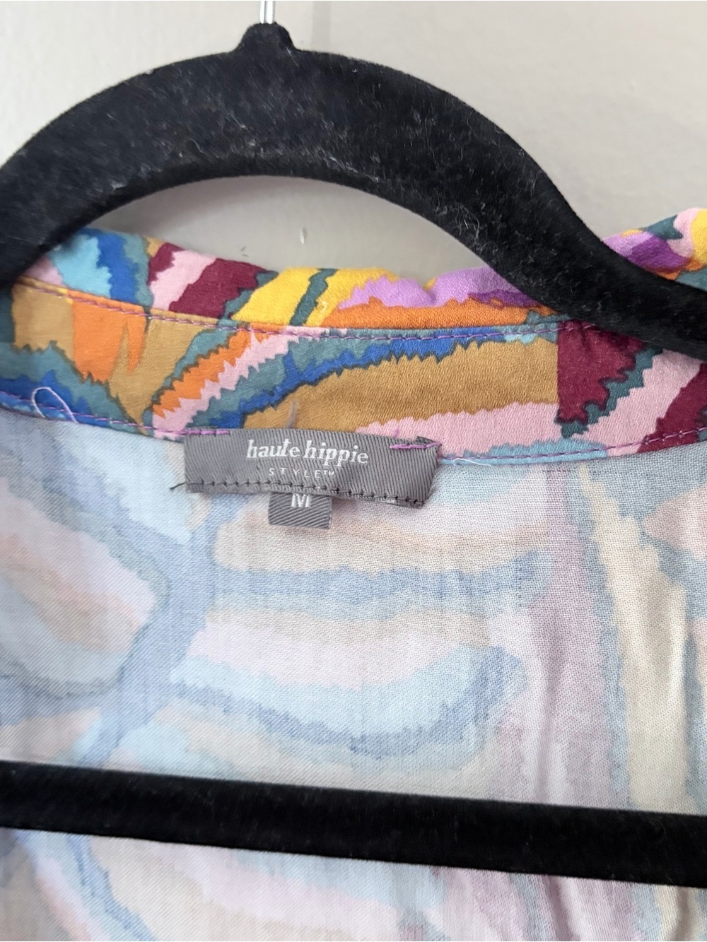 Haute Hippie Style Tropical Leaf Crop Top Blouse Medium - Picture 2 of 7
